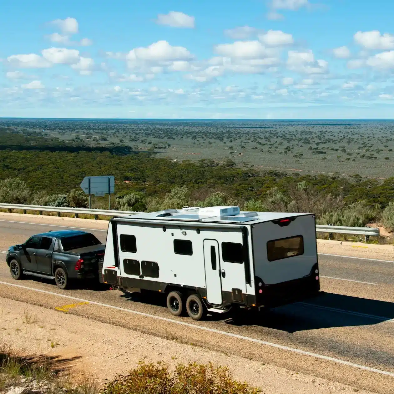On tour in the Australian outback with a 4WD and caravan